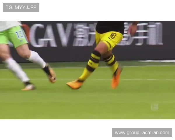 “球场趣闻：明星场外的小趣事”，明星打球